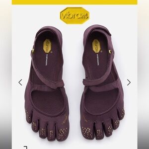 Vibram Women's FiveFingers Dark Purple Athletic Shoes